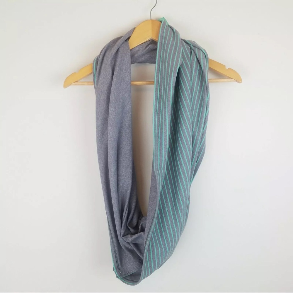 Like new lululemon heathered gray and teal Vinyasa scarf OS